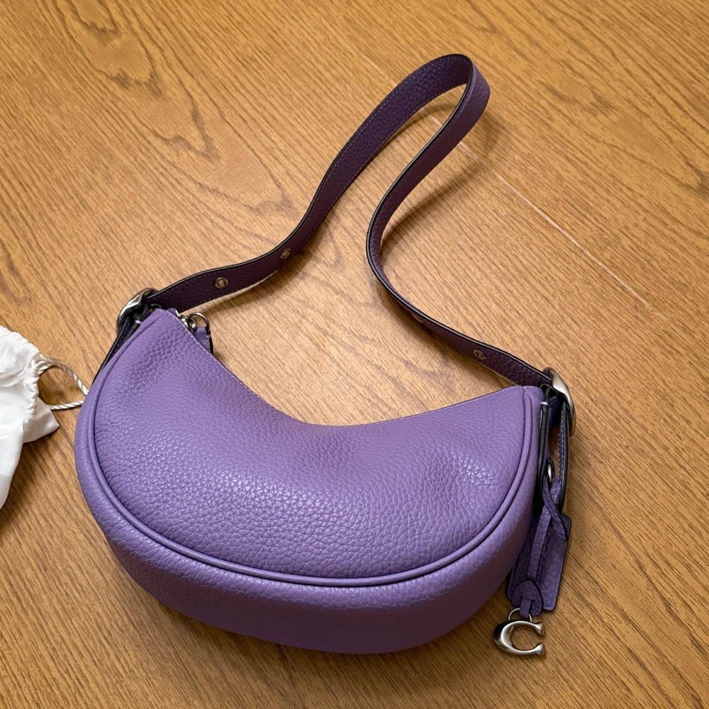 Coach Lilac Leather Shoulder Bag - Picture 5 of 5